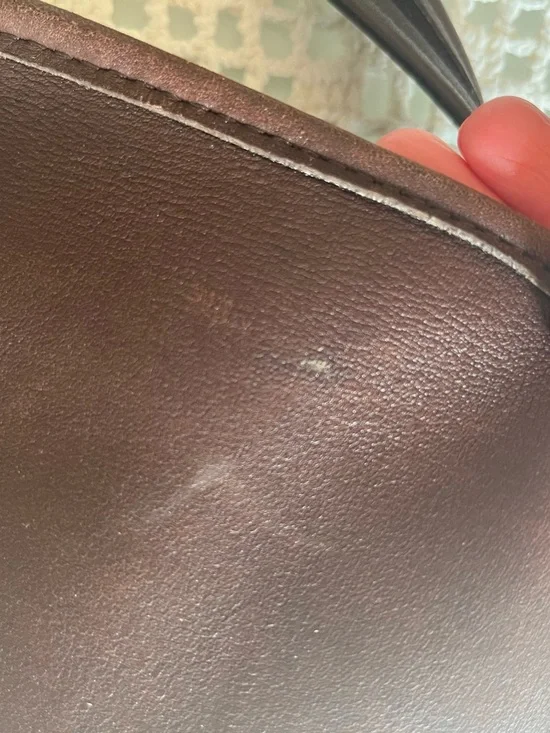 Vintage Janice Coach Brown Leather Crossbody Bag with bronze hardware made in DR - Picture 12 of 15